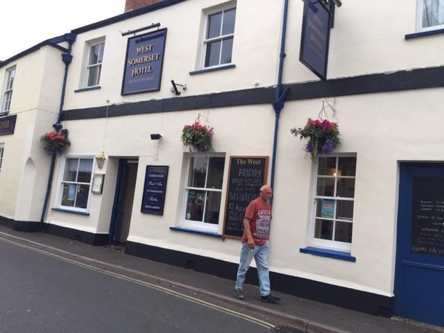 West Somerset Pub & Accommodation Watchet Exterior foto